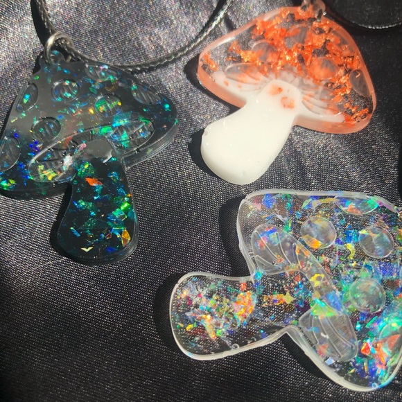 Custom Color Choice Mushroom Necklaces - Picture 2 of 12